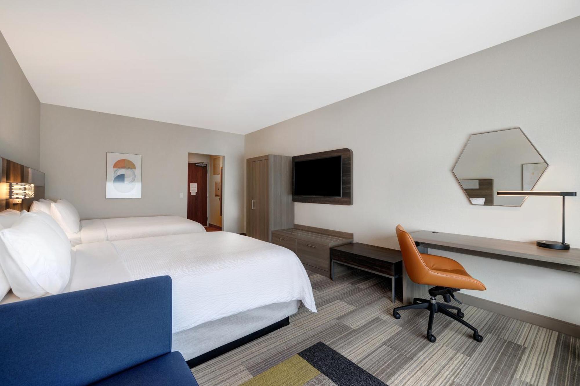 Holiday Inn Express & Suites - Glendale Downtown 외부 사진