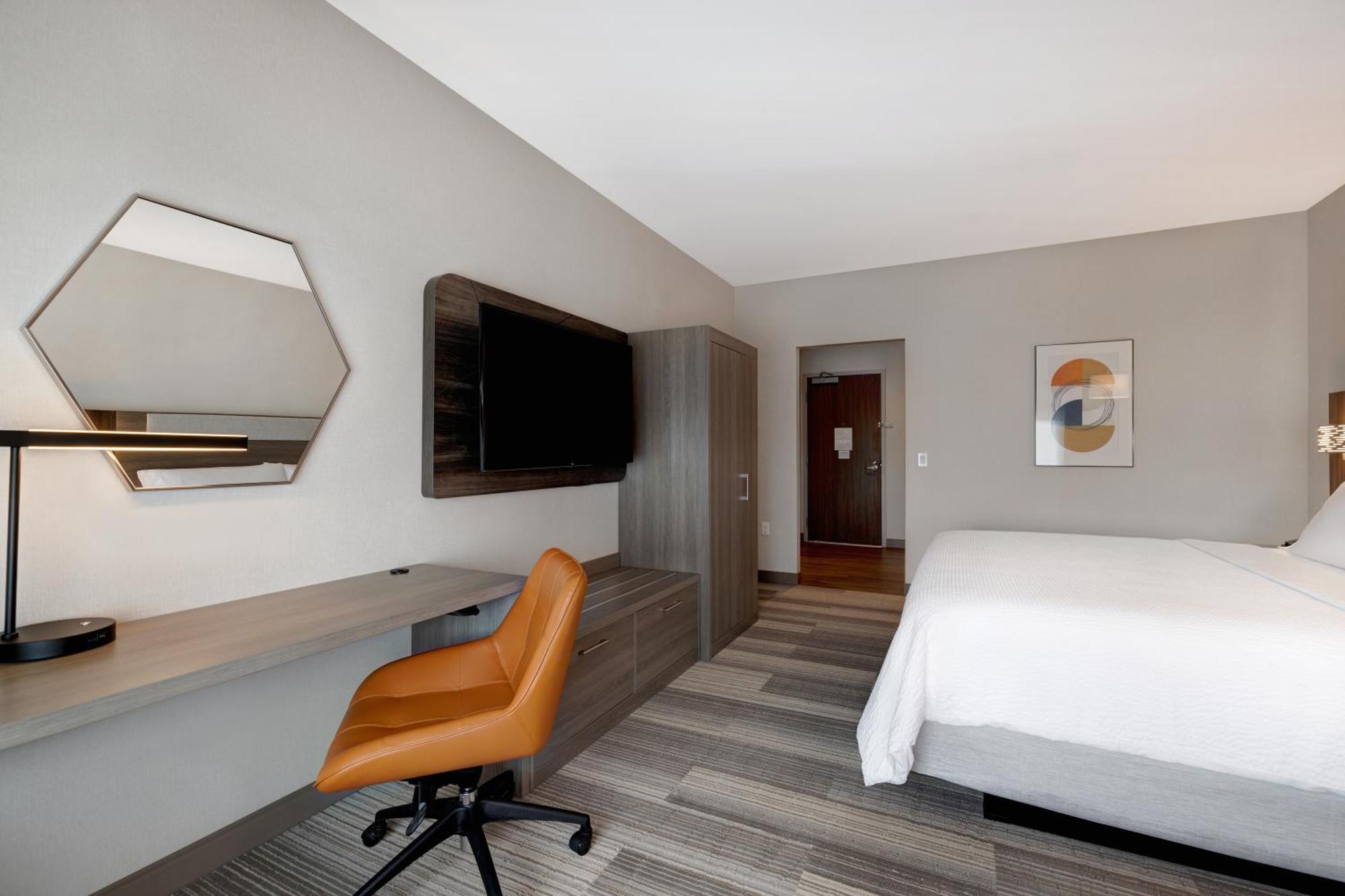 Holiday Inn Express & Suites - Glendale Downtown 외부 사진